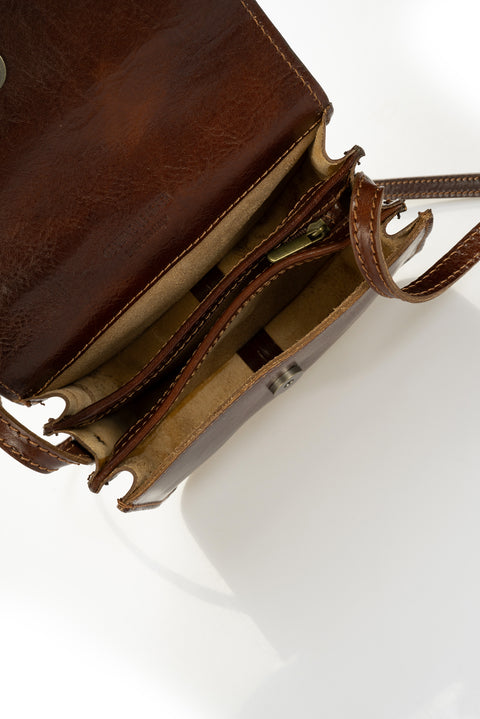 1045 BROWN